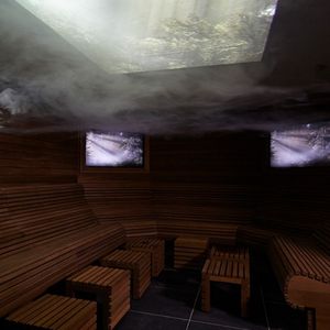 Multi-sensory spa experience