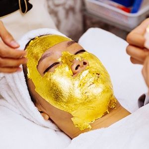 Cleopatra’s Gold & Caviar Facial