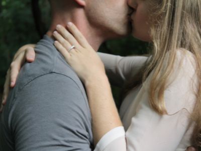 I will teach you to kiss – F only