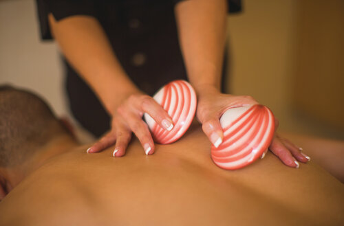 Warm Lava Shell Massage