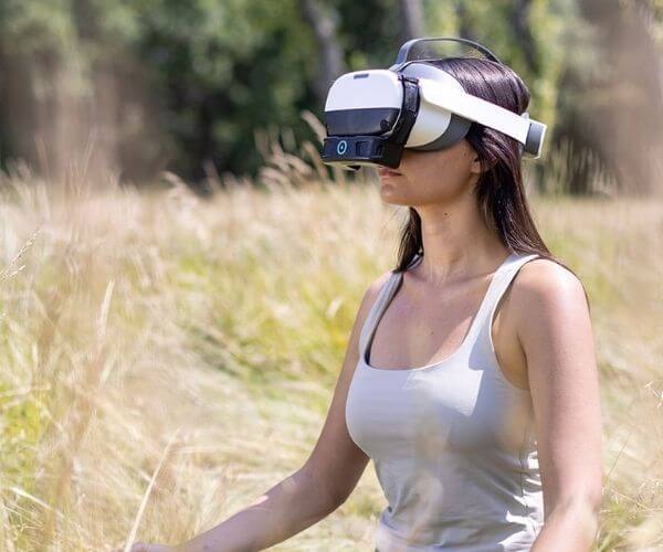 INHALE is the first multisensory VR platform